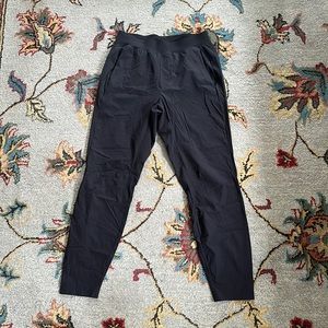 Lululemon Sweatpants. Size M